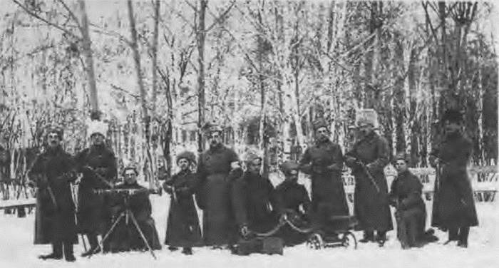 Иллюстрация к книге — &quot;Пушечное мясо&quot; Первой мировой. Пехота в бою [i_110.jpg]