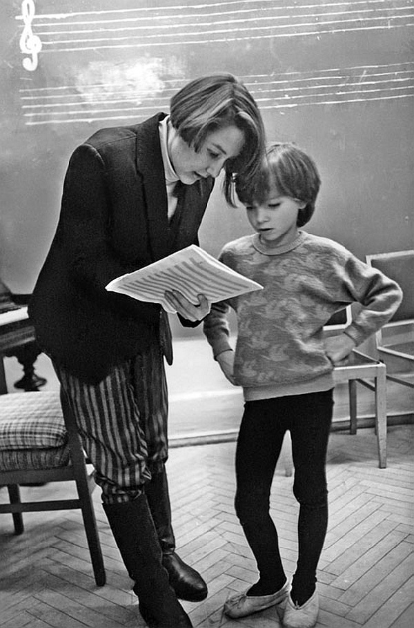 Иллюстрация к книге — Как распознать в своём ребенке талант и не загубить его [i_004.jpg]