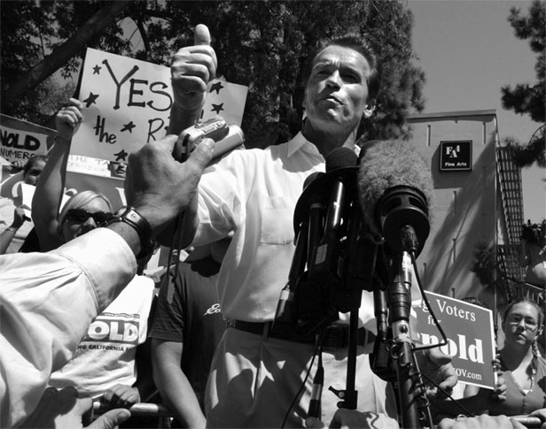 Иллюстрация к книге — На линии огня. Искусство отвечать на провокационные вопросы [_181.jpg]