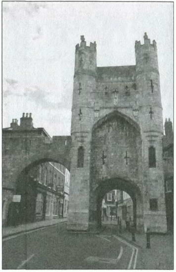 Иллюстрация к книге — Ричард III и его время. Роковой король эпохи Войн Роз [i_017.jpg]