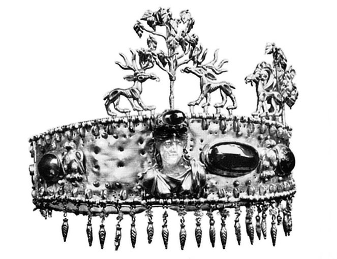 Иллюстрация к книге — Чудо света на Руси под Казанью. Как было на самом деле [i_073.jpg]