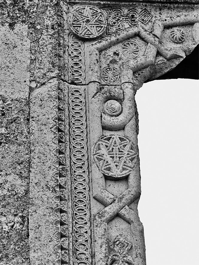 Иллюстрация к книге — Чудо света на Руси под Казанью. Как было на самом деле [i_241.jpg]