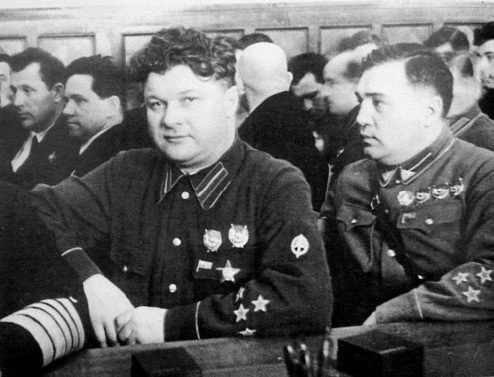 Иллюстрация к книге — НКВД и СМЕРШ против Абвера и РСХА [i_015.jpg]