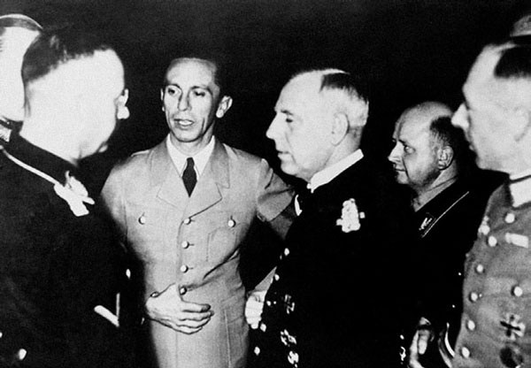 Иллюстрация к книге — НКВД и СМЕРШ против Абвера и РСХА [i_033.jpg]