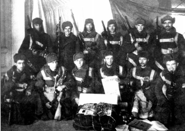 Иллюстрация к книге — НКВД и СМЕРШ против Абвера и РСХА [i_037.jpg]