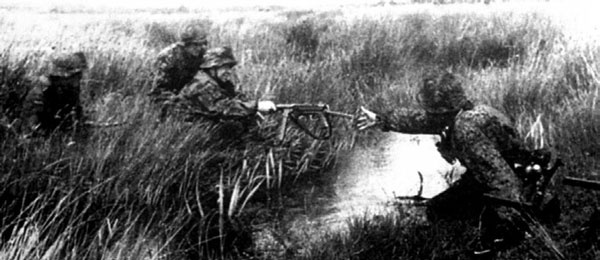 Иллюстрация к книге — НКВД и СМЕРШ против Абвера и РСХА [i_040.jpg]