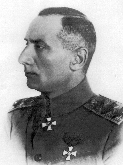 Иллюстрация к книге — Россия в огне Гражданской войны: подлинная история самой страшной братоубийственной войны [i_017.jpg]