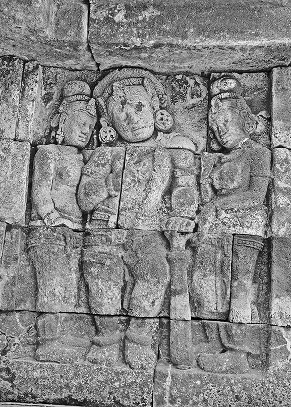 Иллюстрация к книге — Как было на самом деле. Последний путь святого семейства [a9r1wxggub_l7hhy4_nw.jpg]