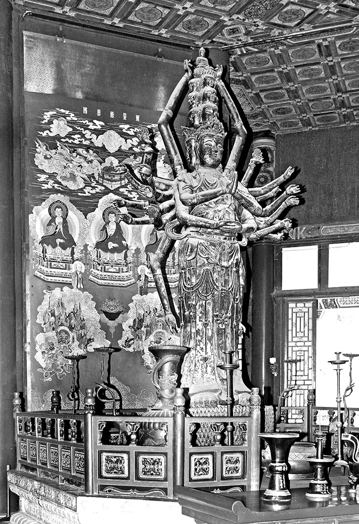 Иллюстрация к книге — Как было на самом деле. Последний путь святого семейства [i_026.jpg]