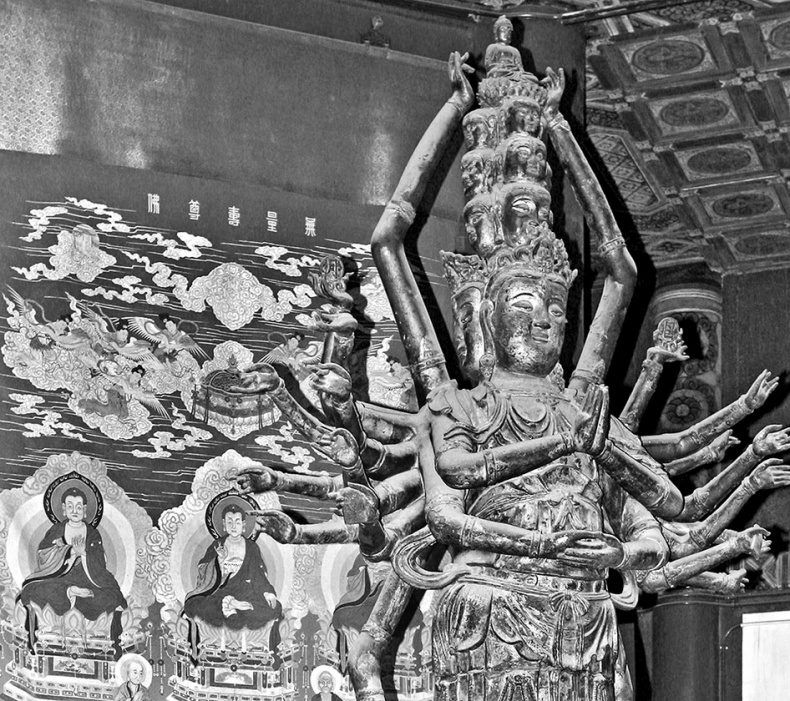 Иллюстрация к книге — Как было на самом деле. Последний путь святого семейства [i_027.jpg]