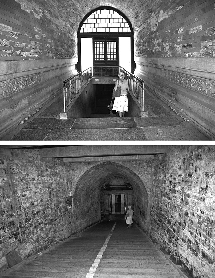 Иллюстрация к книге — Как было на самом деле. Последний путь святого семейства [i_049.jpg]