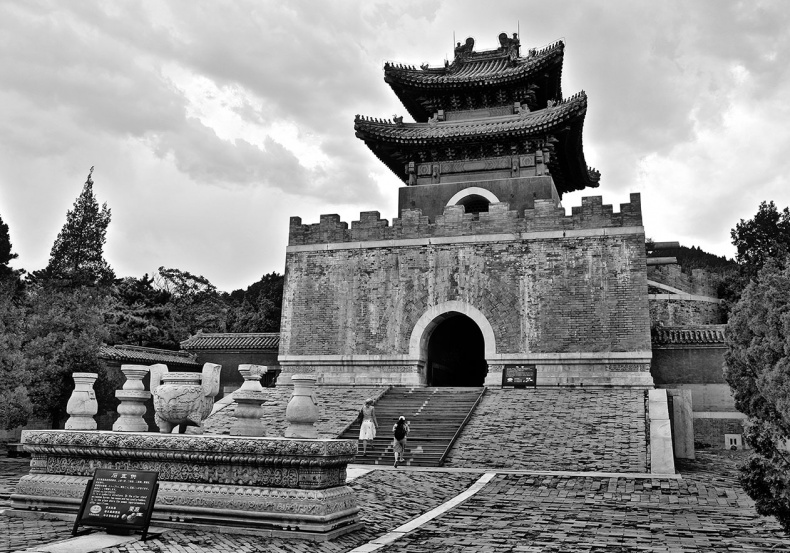 Иллюстрация к книге — Как было на самом деле. Последний путь святого семейства [i_099.jpg]