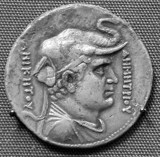 Иллюстрация к книге — Как было на самом деле. Последний путь святого семейства [i_112.jpg]