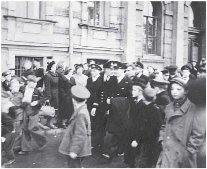 Иллюстрация к книге — Страх, или Жизнь в Стране Советов [i_011.jpg]