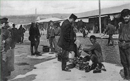 Иллюстрация к книге — Лаврентий Берия. Кровавый прагматик [i_006.jpg]