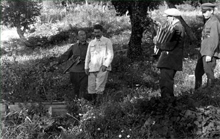 Иллюстрация к книге — Лаврентий Берия. Кровавый прагматик [i_031.jpg]