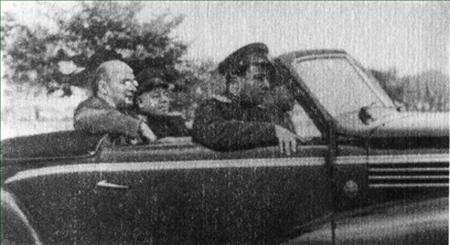 Иллюстрация к книге — Лаврентий Берия. Кровавый прагматик [i_087.jpg]