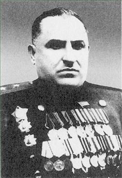 Иллюстрация к книге — Лаврентий Берия. Кровавый прагматик [i_093.jpg]