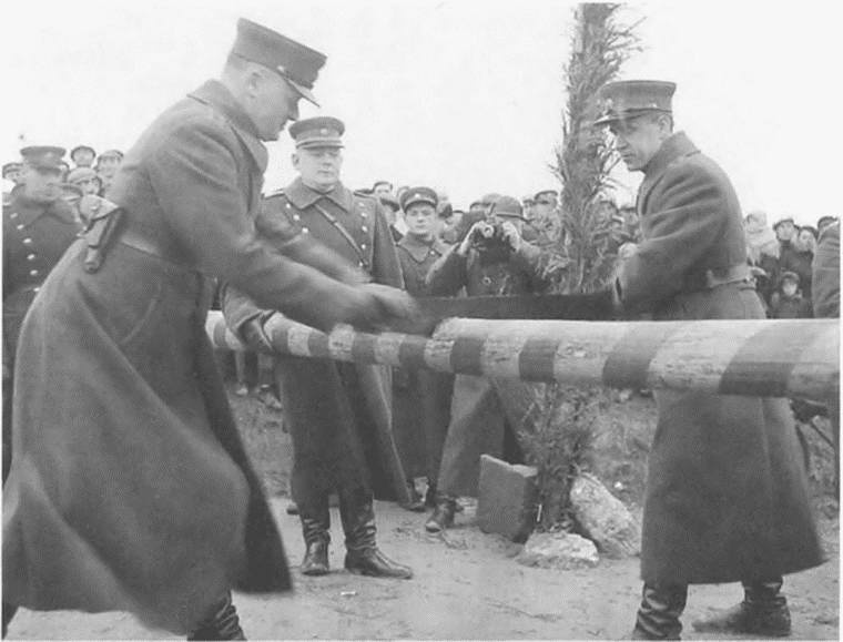 Иллюстрация к книге — Прибалтика. Война без правил (1939-1945) [i_006.jpg]