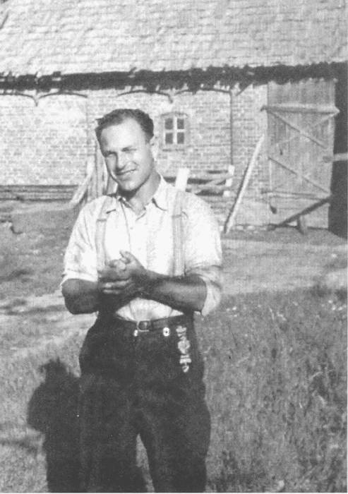 Иллюстрация к книге — Прибалтика. Война без правил (1939-1945) [i_025.jpg]