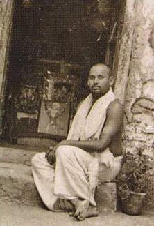 Иллюстрация к книге — Путешествие домой. Автобиография американского йога [imgE822.jpg]