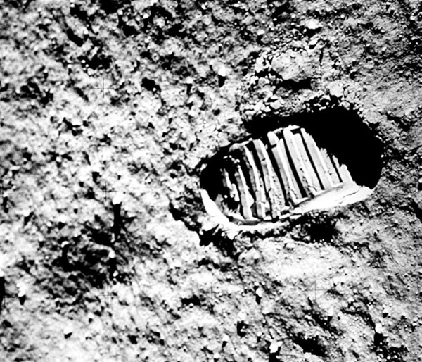 Иллюстрация к книге — Тайны человека [i_024.jpg]