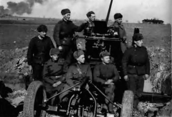 Иллюстрация к книге — Рапава, Багиров и другие. Антисталинские процессы 1950-х гг. [i_002.jpg]