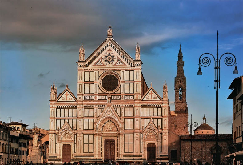 Иллюстрация к книге — Мост через бездну. Мистики и гуманисты [i_052.jpg]