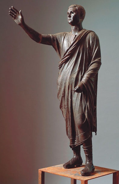 Иллюстрация к книге — Мост через бездну. Книга 1. Комментарий к античности [i_132.jpg]