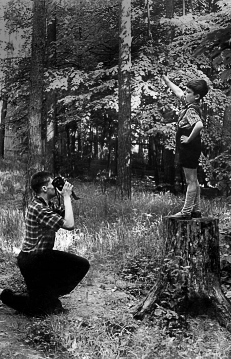 Иллюстрация к книге — Лопухи и лебеда [i_010.jpg]