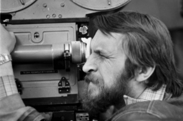 Иллюстрация к книге — Лопухи и лебеда [i_030.jpg]