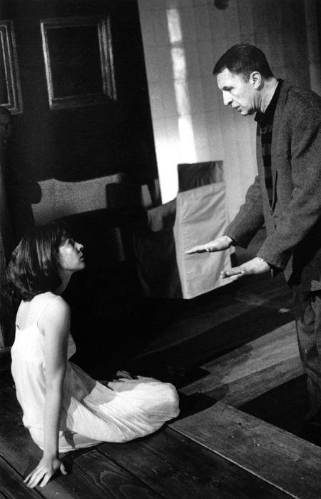 Иллюстрация к книге — Лопухи и лебеда [i_044.jpg]