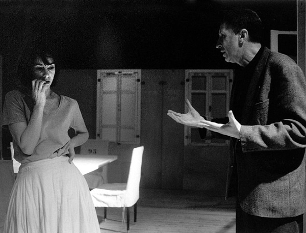 Иллюстрация к книге — Лопухи и лебеда [i_046.jpg]