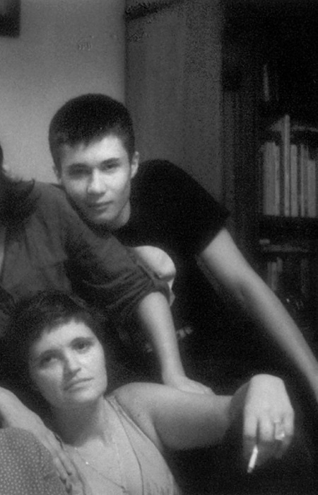 Иллюстрация к книге — Лопухи и лебеда [i_051.jpg]