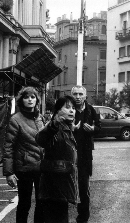 Иллюстрация к книге — Лопухи и лебеда [i_053.jpg]