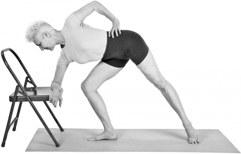 Иллюстрация к книге — Йога при остеопорозе [_223.jpg]