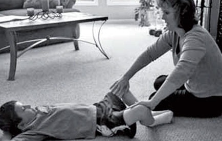 Иллюстрация к книге — Обучение моторным навыкам детей с ДЦП. Пособие для родителей и профессионалов [i_047.jpg]