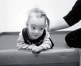 Иллюстрация к книге — Обучение моторным навыкам детей с ДЦП. Пособие для родителей и профессионалов [i_066.jpg]