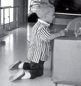 Иллюстрация к книге — Обучение моторным навыкам детей с ДЦП. Пособие для родителей и профессионалов [i_183.jpg]