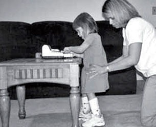 Иллюстрация к книге — Обучение моторным навыкам детей с ДЦП. Пособие для родителей и профессионалов [i_194.jpg]