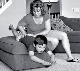 Иллюстрация к книге — Обучение моторным навыкам детей с ДЦП. Пособие для родителей и профессионалов [i_252.jpg]