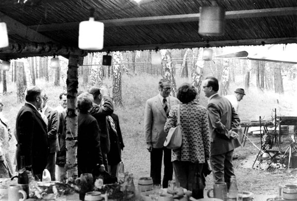 Иллюстрация к книге — Маркус Вольф. &quot;Человек без лица&quot; из Штази [_032.jpg]