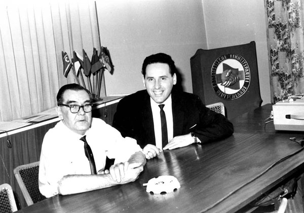 Иллюстрация к книге — Маркус Вольф. &quot;Человек без лица&quot; из Штази [_092.jpg]