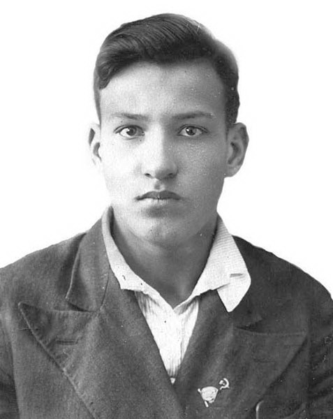 Иллюстрация к книге — Правда о штрафбатах. Как офицерский штрафбат дошел до Берлина [i_010.jpg]