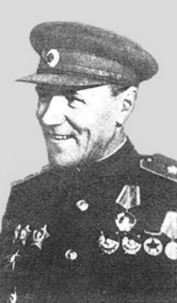 Иллюстрация к книге — Правда о штрафбатах. Как офицерский штрафбат дошел до Берлина [i_023.jpg]