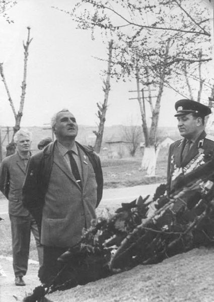 Иллюстрация к книге — Правда о штрафбатах. Как офицерский штрафбат дошел до Берлина [i_062.jpg]