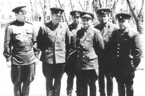 Иллюстрация к книге — Правда о штрафбатах. Как офицерский штрафбат дошел до Берлина [i_065.jpg]