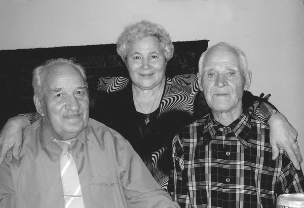 Иллюстрация к книге — Правда о штрафбатах. Как офицерский штрафбат дошел до Берлина [i_070.jpg]