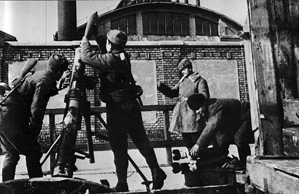 Иллюстрация к книге — Дорога на Берлин. "От победы к победе" [_154.jpg]