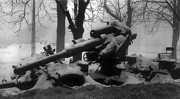 Иллюстрация к книге — Дорога на Берлин. "От победы к победе" [_164.jpg]